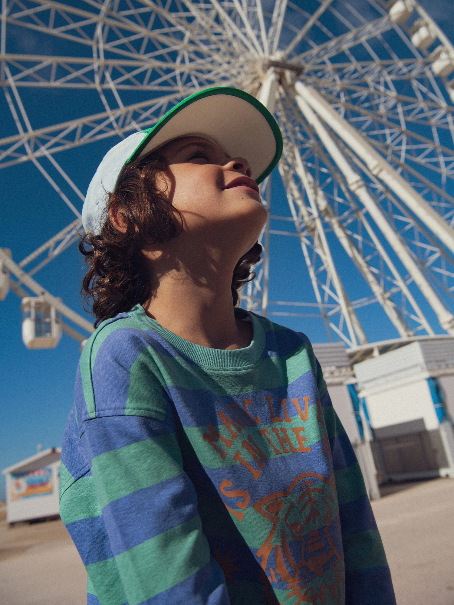 T-shirt rayé en côte avec animation pour garçon - Image 3